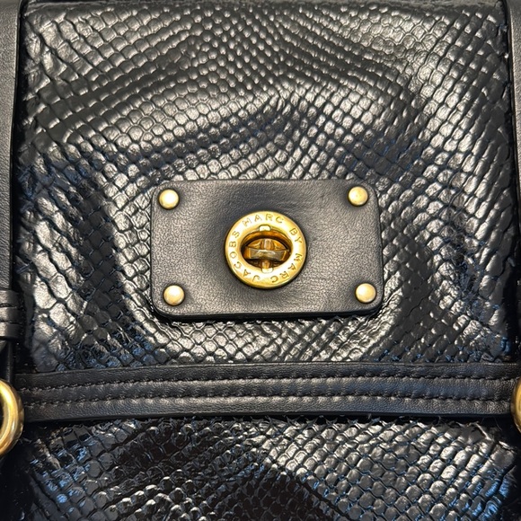 Black Leather Shoulder Bag - Picture 3 of 5